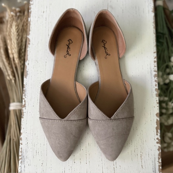 Qupid Neutral Faux Suede Flats - Picture 1 of 6